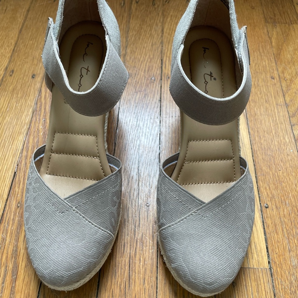 Nude Me Too Wedges